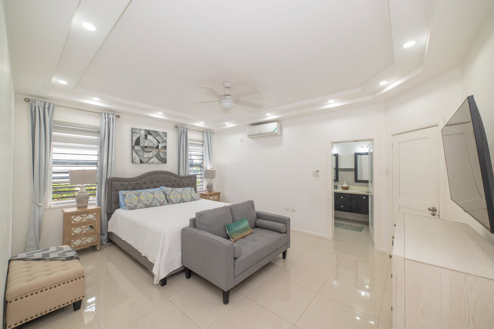 Fifteenth image of 13-7 Degenhart Close in Kingston 6, St. Andrew, Jamaica - property is For Sale