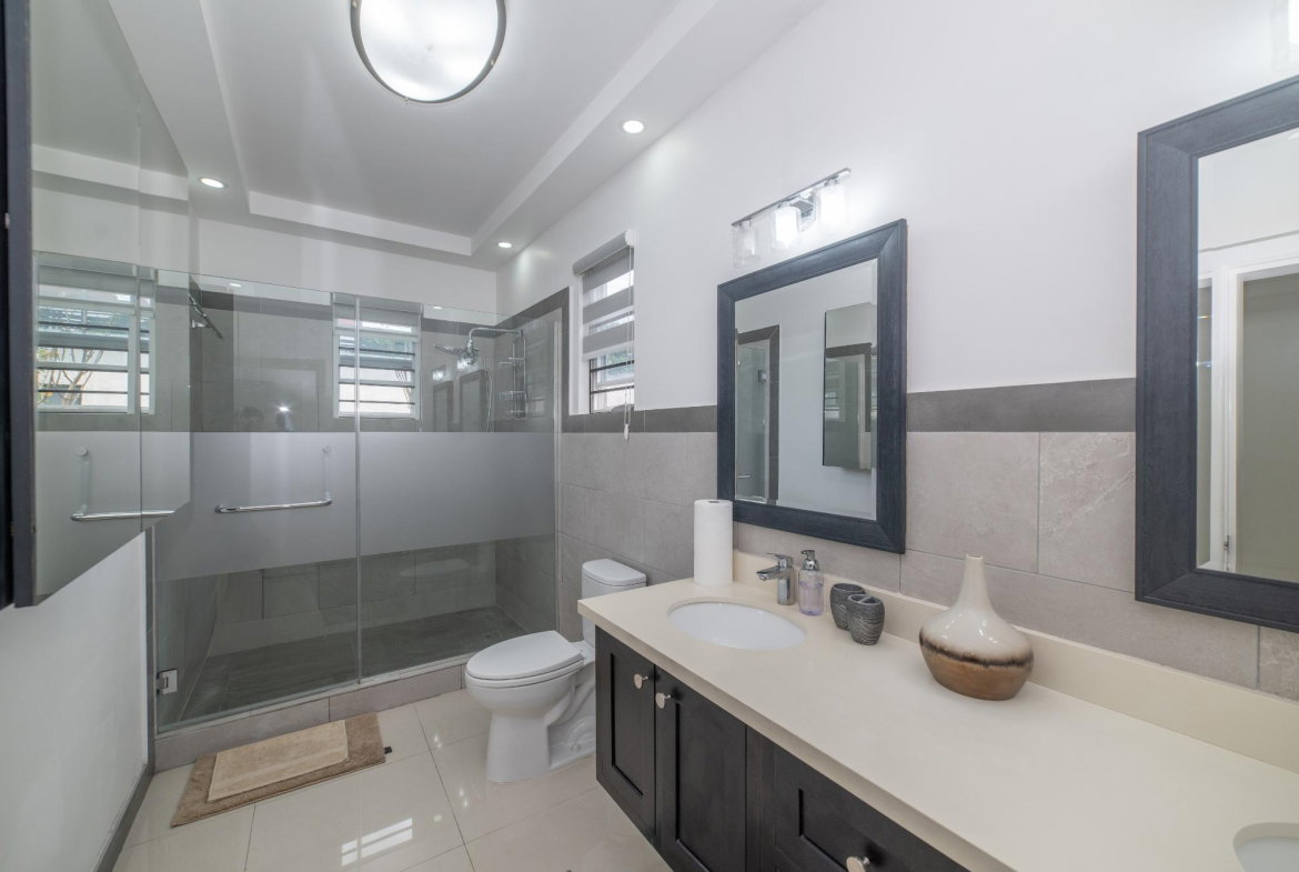 Sixteenth image of 13-7 Degenhart Close in Kingston 6, St. Andrew, Jamaica - property is For Sale