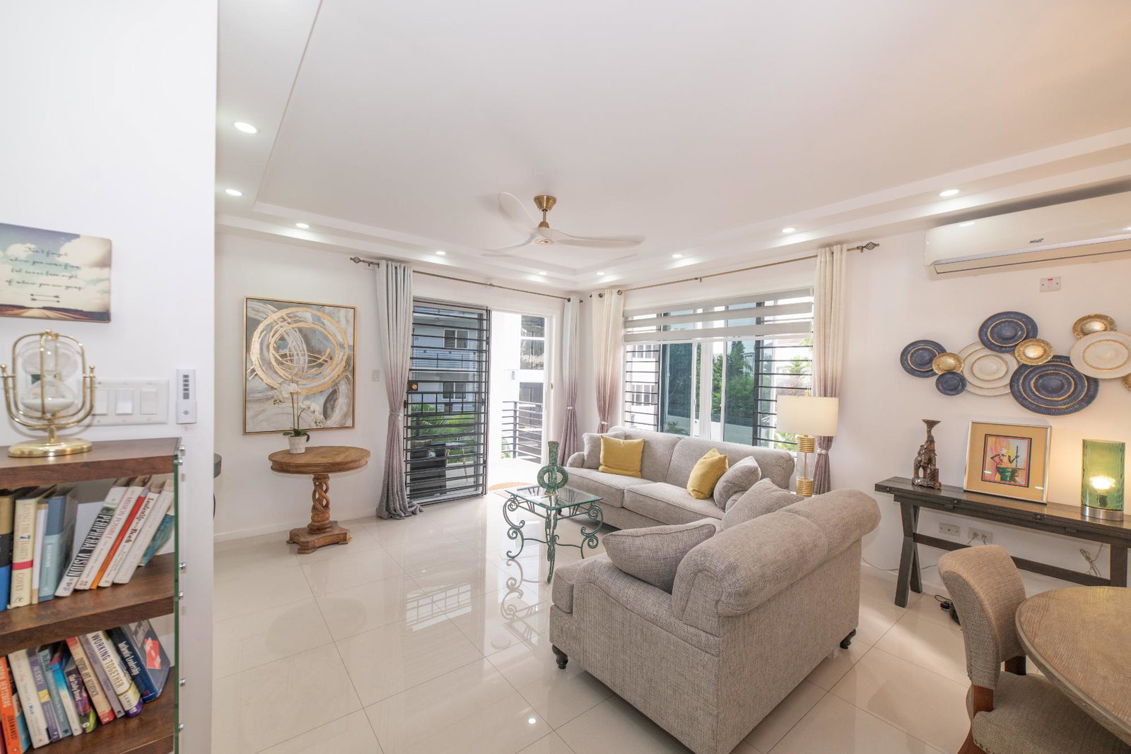 Sixth image of 13-7 Degenhart Close in Kingston 6, St. Andrew, Jamaica - property is For Sale