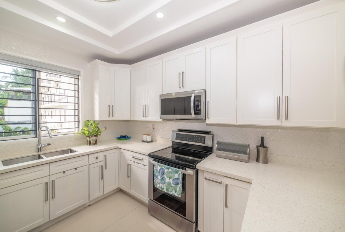 Ninth image of 13-7 Degenhart Close in Kingston 6, St. Andrew, Jamaica - property is For Sale