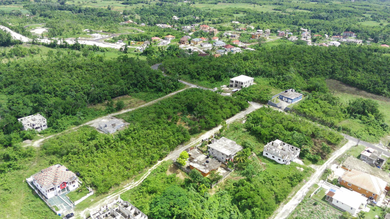 Seventh image of 192 Olive Park in Santa Cruz, St. Elizabeth, Jamaica - property is For Sale