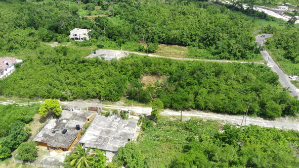Eighth image of 192 Olive Park in Santa Cruz, St. Elizabeth, Jamaica - property is For Sale