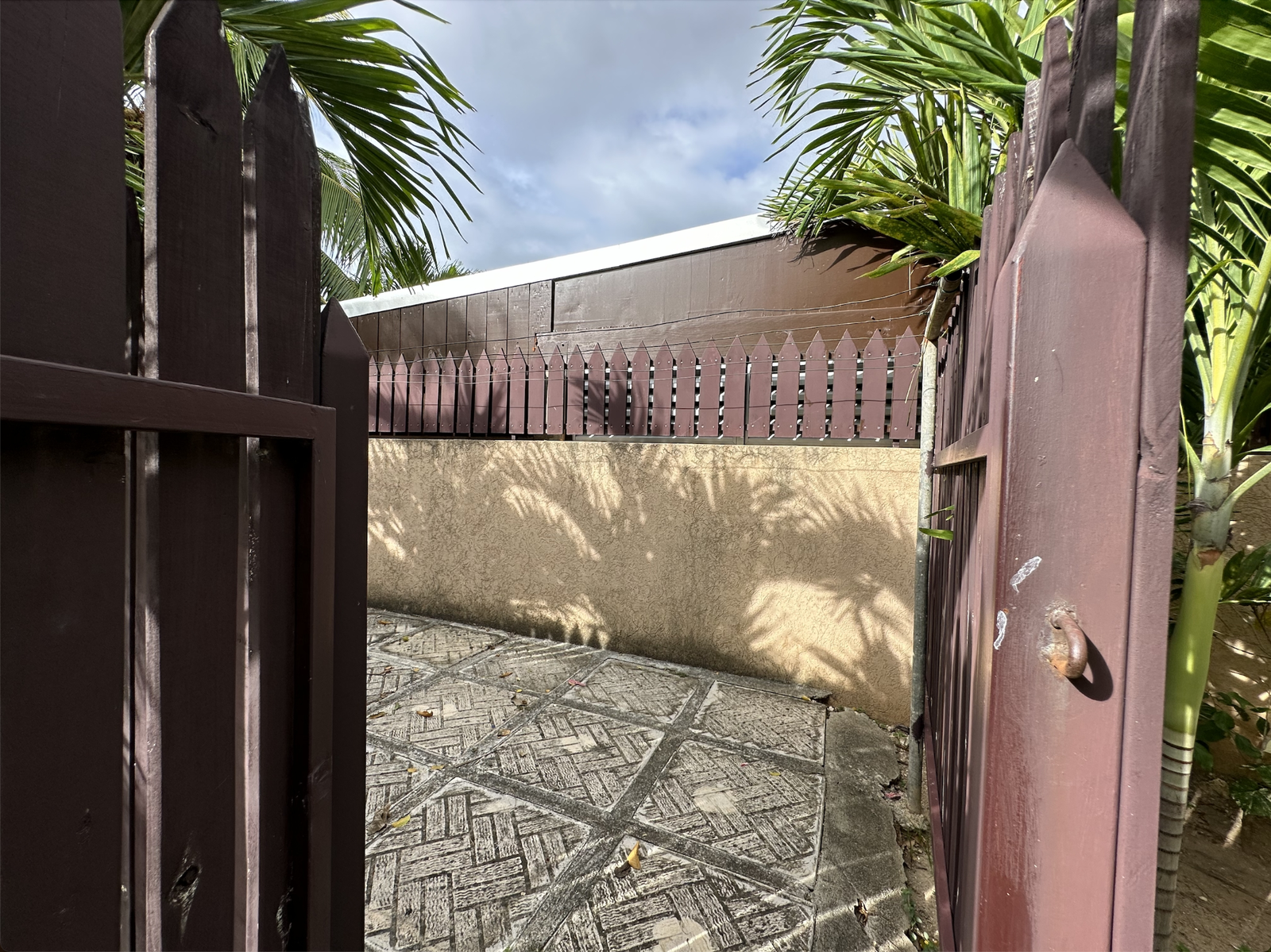 Sixth image of 11-15 Ottawa Avenue in Kingston 6, St. Andrew, Jamaica - property is For Rent