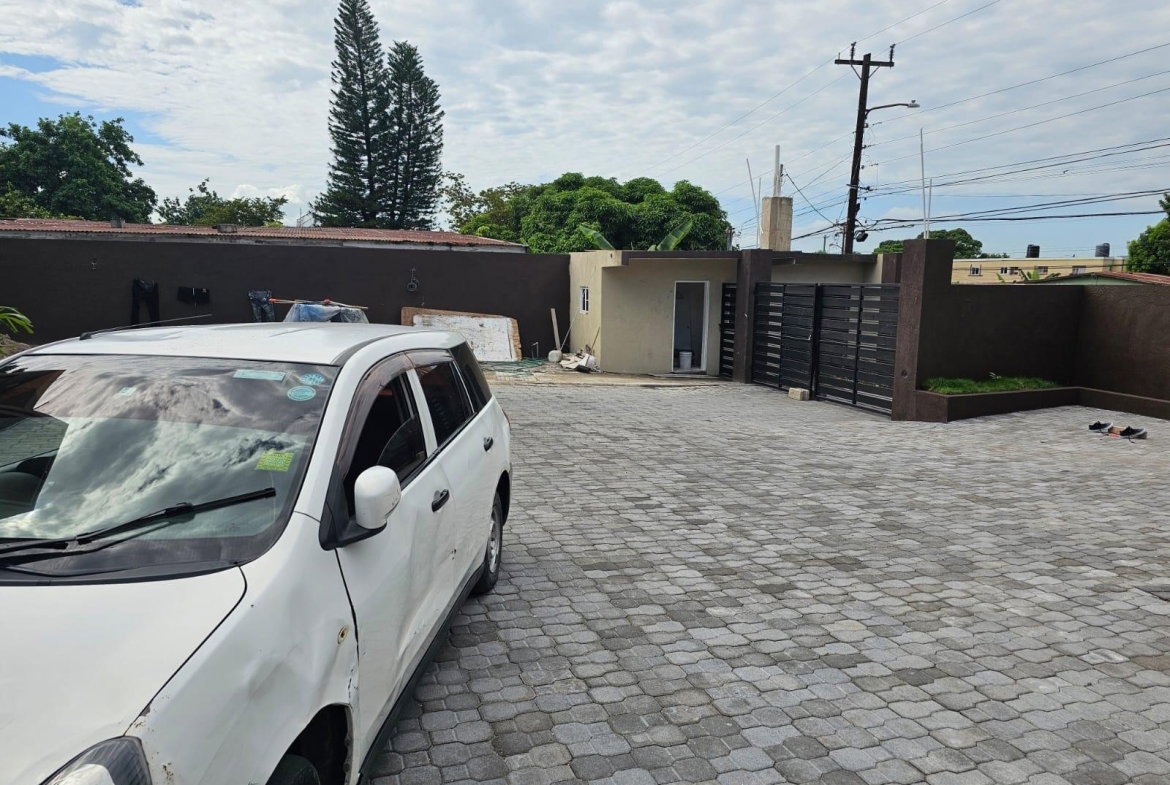 Eleventh image of Apt 4-44 Patrick Drive in Kingston 20, St. Andrew, Jamaica - property is For Sale