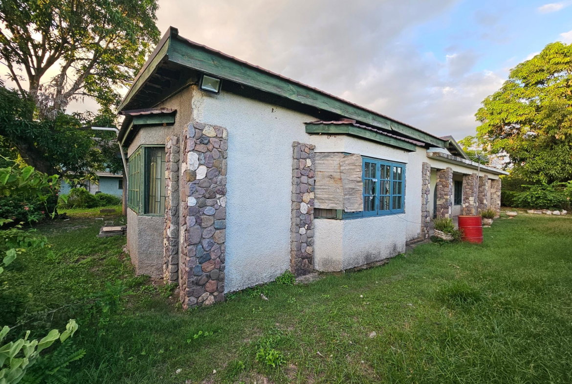 Twelfth image of 13 Fort Simonds in Gimme Me Bit, Clarendon, Jamaica - property is For Sale