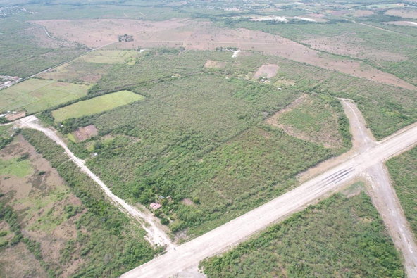 Sixth image of 13 Fort Simonds in Gimme Me Bit, Clarendon, Jamaica - property is For Sale