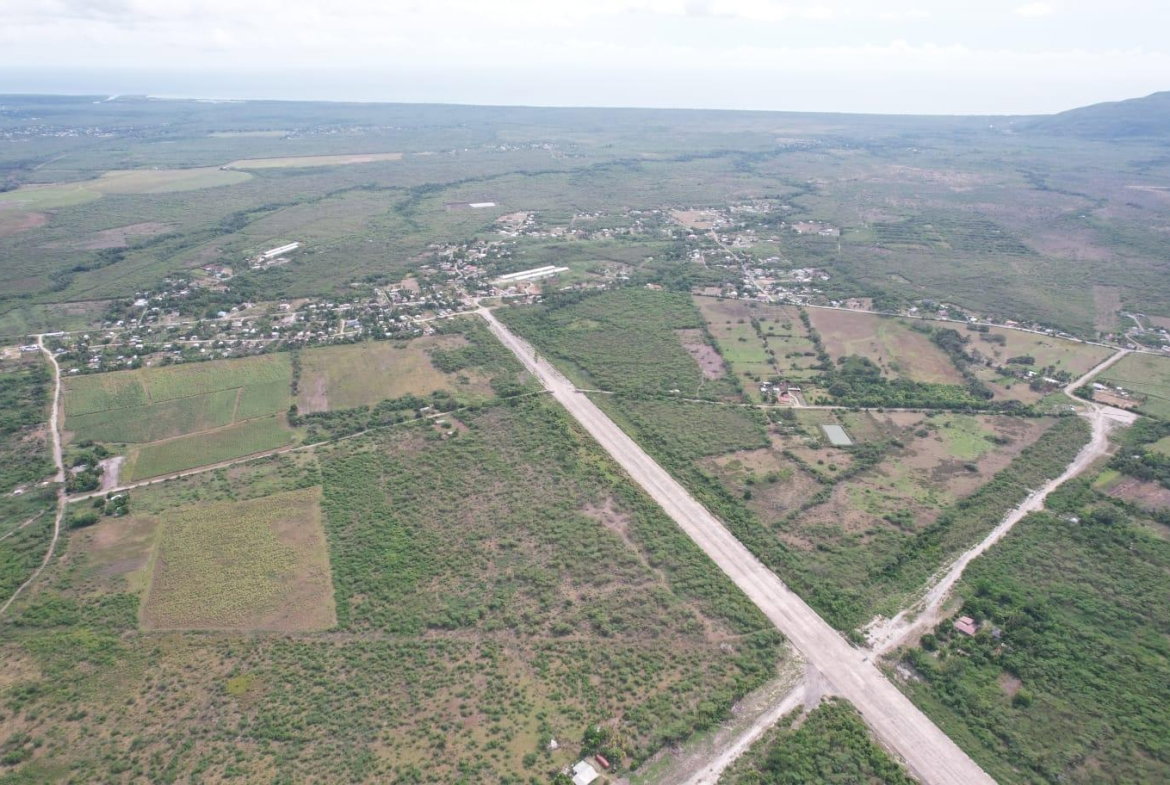Seventh image of 13 Fort Simonds in Gimme Me Bit, Clarendon, Jamaica - property is For Sale