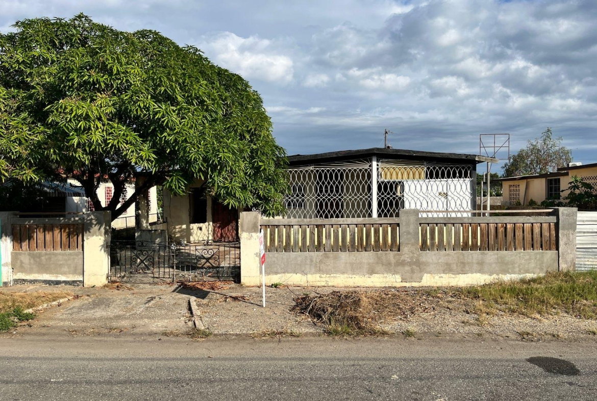 Third image of 6 Beverley Avenue in Edgewater, St. Catherine, Jamaica - property is For Sale