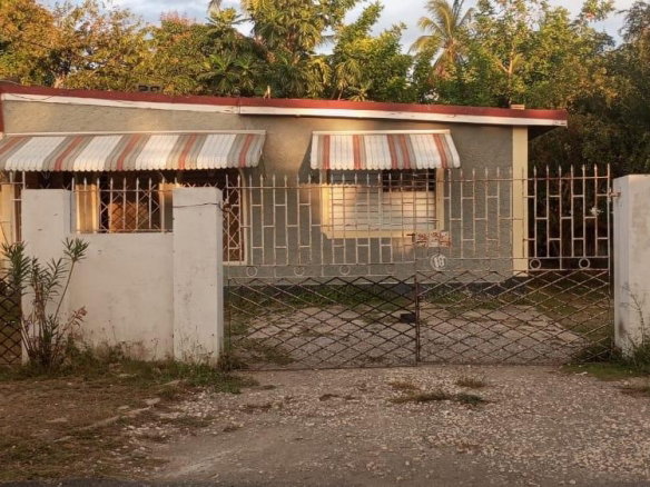 First image of 18 Eddiston Close in Spanish Town, St. Catherine, Jamaica - property is For Sale