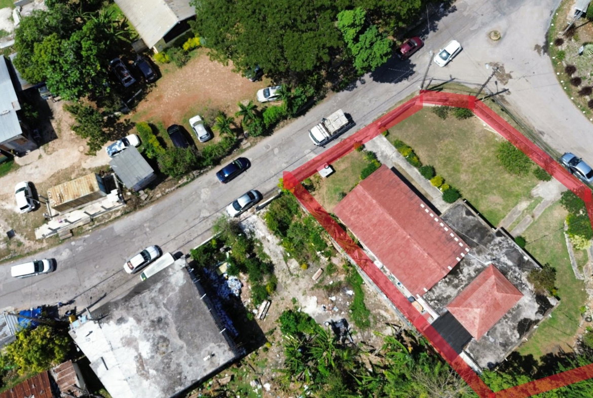 Eleventh image of 1 Dunbar in Paradise Acres, St. James, Jamaica - property is For Sale