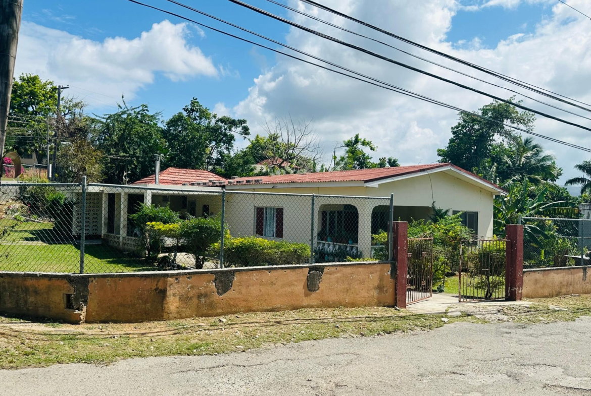 First image of 1 Dunbar in Paradise Acres, St. James, Jamaica - property is For Sale