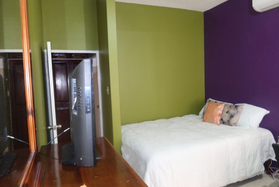 Seventh image of 11 Lignum Vitae Drive in Kingston 6, St. Andrew, Jamaica - property is For Rent