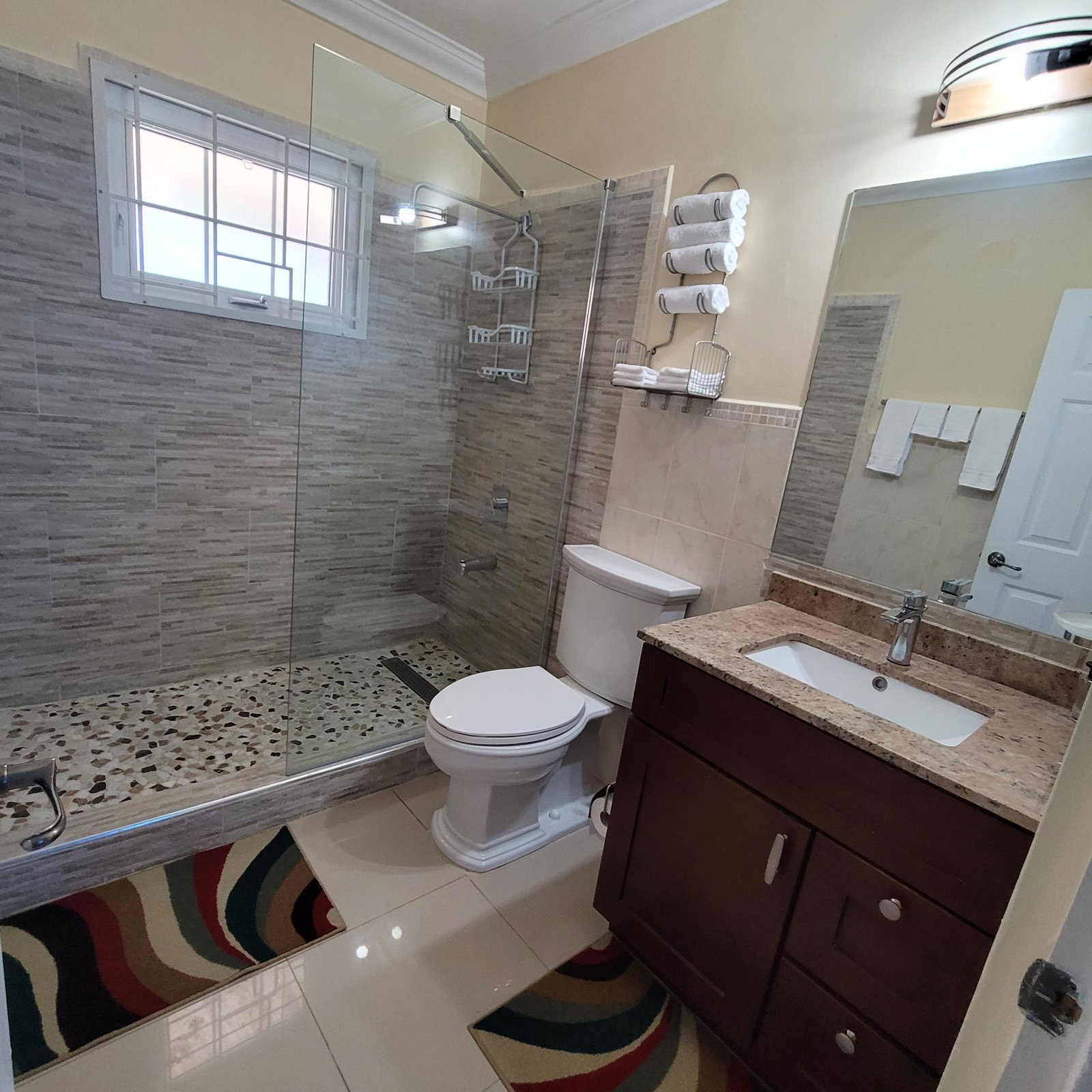 Ninth image of D-102-3 st Michaels Terrace in Kingston 6, St. Andrew, Jamaica - property is For Rent