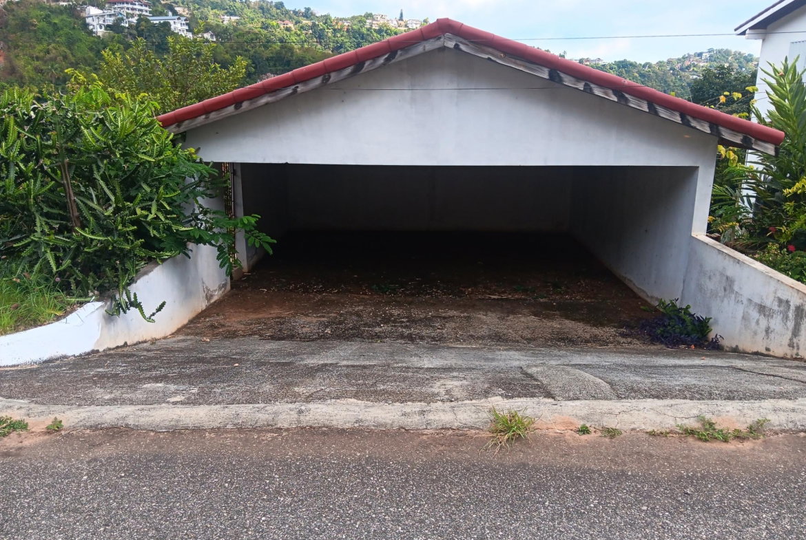 Twelfth image of 40 Belgrade Loop in Kingston 19, St. Andrew, Jamaica - property is For Rent