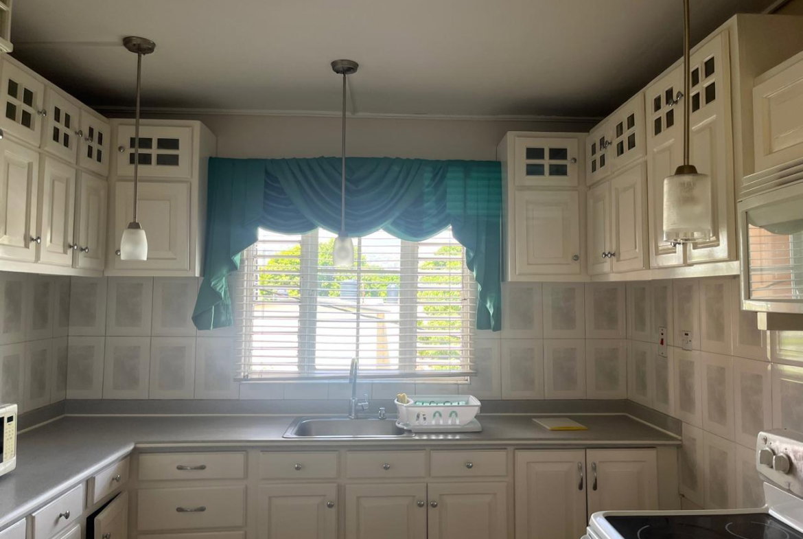 Sixteenth image of Dunrobin Acres, Phase 1 in Kingston 10, St. Andrew, Jamaica - property is For Rent