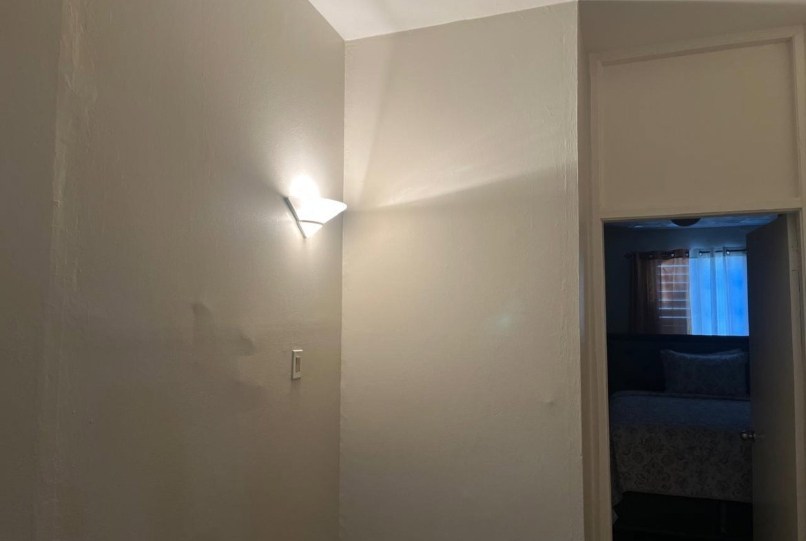 Fifth image of Dunrobin Acres, Phase 1 in Kingston 10, St. Andrew, Jamaica - property is For Rent