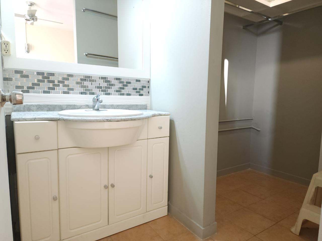 Sixth image of 17-3 Renfrew Road in Kingston 10, St. Andrew, Jamaica - property is For Rent