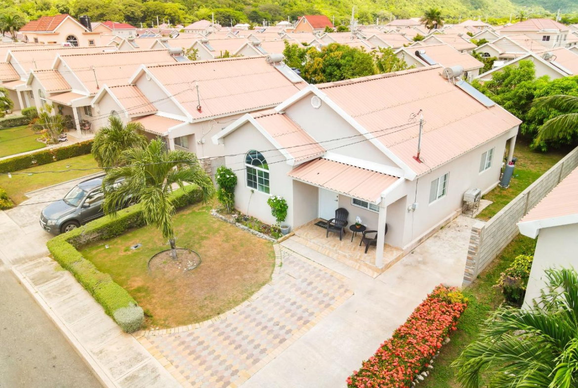 Seventeenth image of B89- Caymanas Estates in Caymanas Estates, St. Catherine, Jamaica - property is For Rent