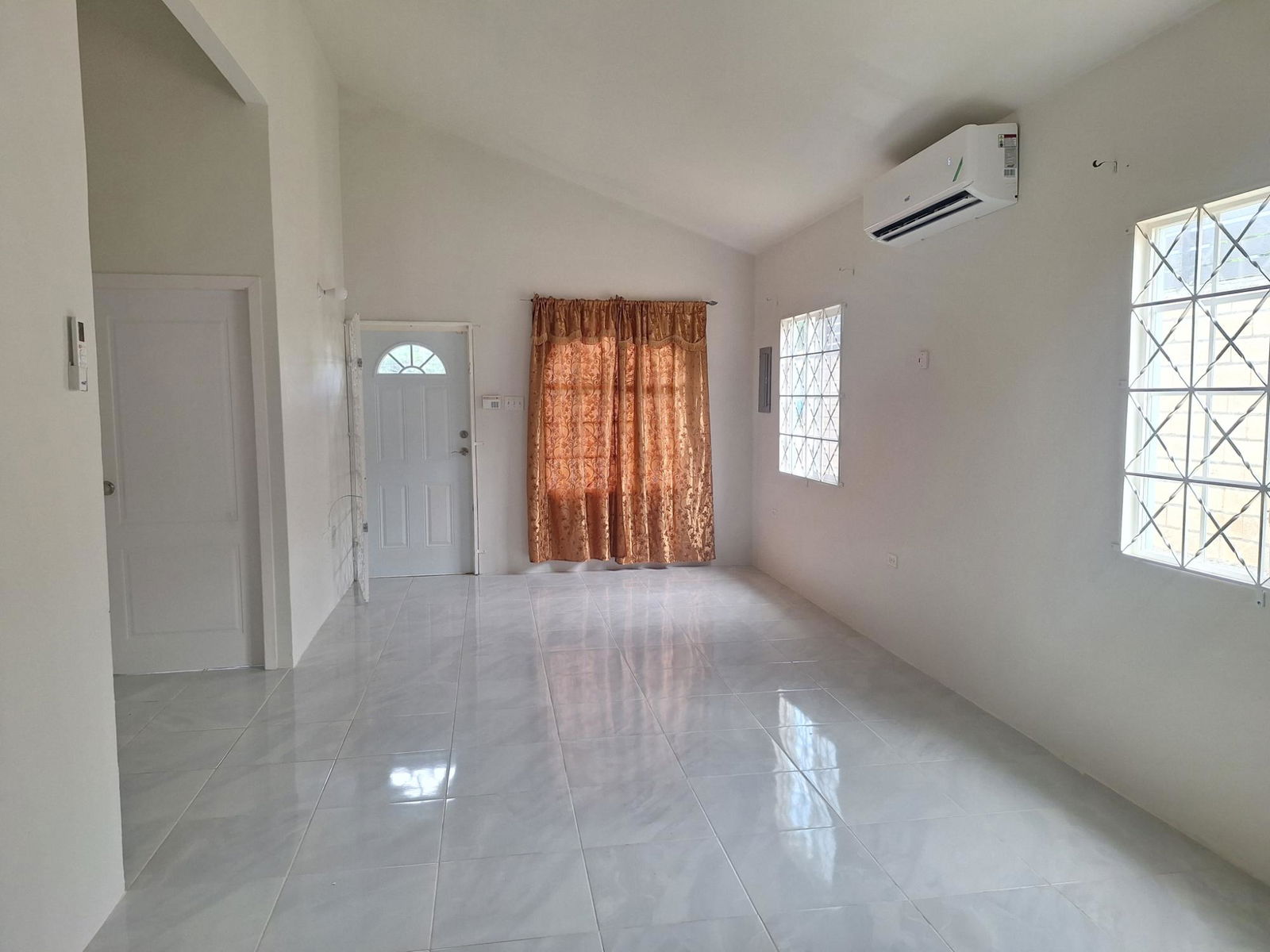 Eighth image of 609- Camelot Village Phase 5 in Discovery Bay, St. Ann, Jamaica - property is For Rent