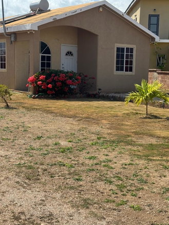 First image of 1112 Phoenix Park Village ph 3 in Phoenix Park, St. Catherine, Jamaica - property is For Rent
