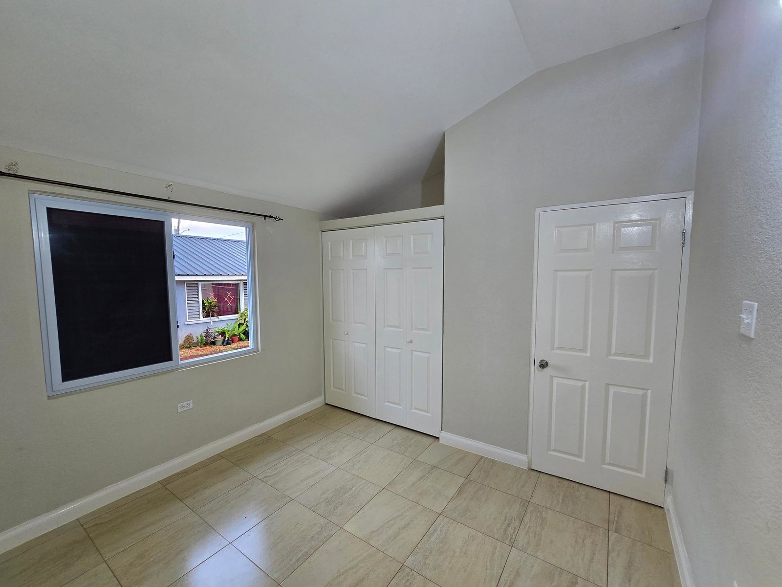 Ninth image of 249 Castle Way in Innswood, St. Catherine, Jamaica - property is For Rent