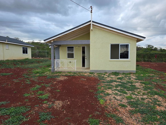 First image of 249 Castle Way in Innswood, St. Catherine, Jamaica - property is For Rent
