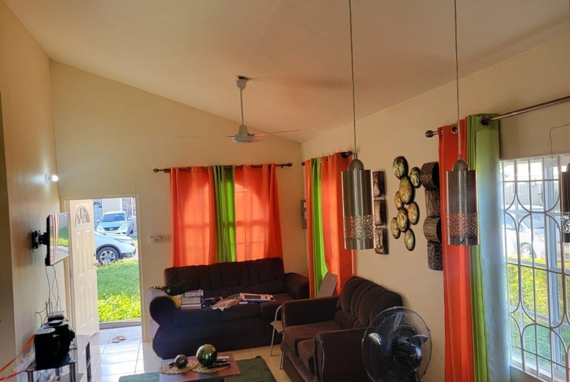 Fourth image of 634 Phoenix Park Village in Phoenix Park, St. Catherine, Jamaica - property is For Rent