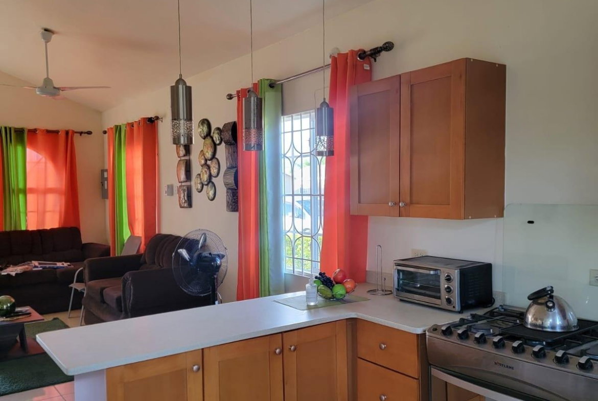 Eighth image of 634 Phoenix Park Village in Phoenix Park, St. Catherine, Jamaica - property is For Rent