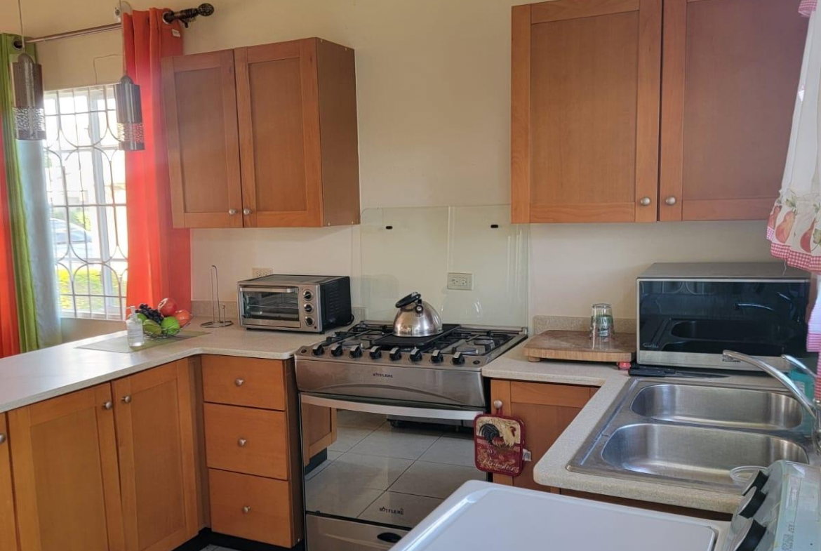 Ninth image of 634 Phoenix Park Village in Phoenix Park, St. Catherine, Jamaica - property is For Rent