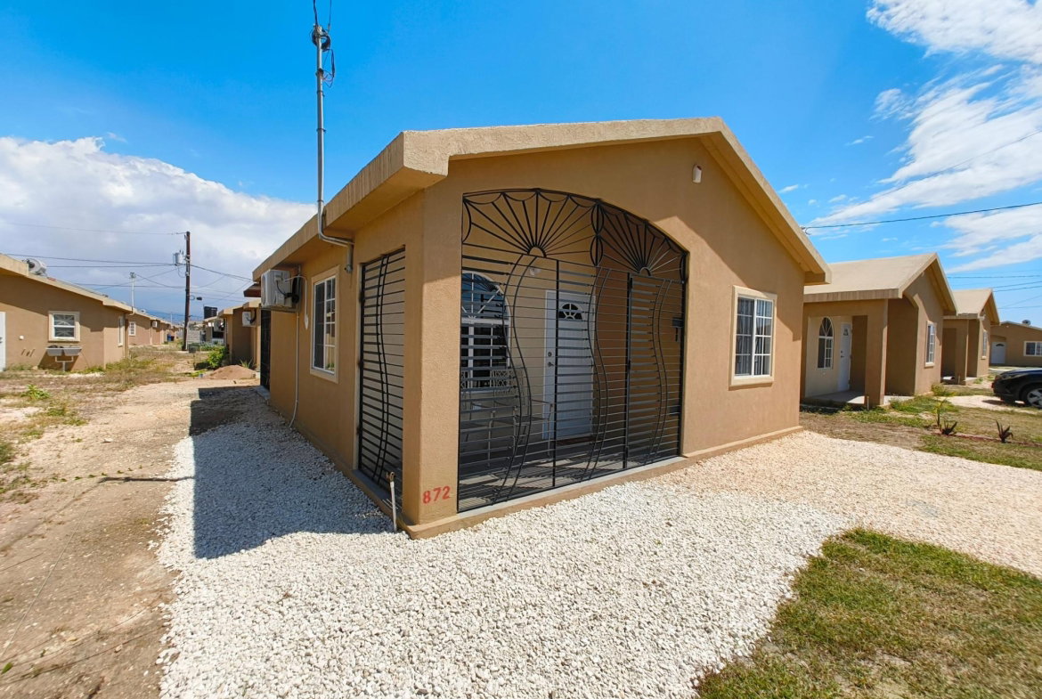Twentieth image of Phoenix Village 2 in Phoenix Park, St. Catherine, Jamaica - property is For Rent