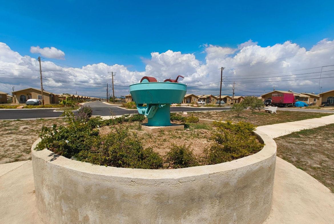 Twenty-Sixth image of Phoenix Village 2 in Phoenix Park, St. Catherine, Jamaica - property is For Rent