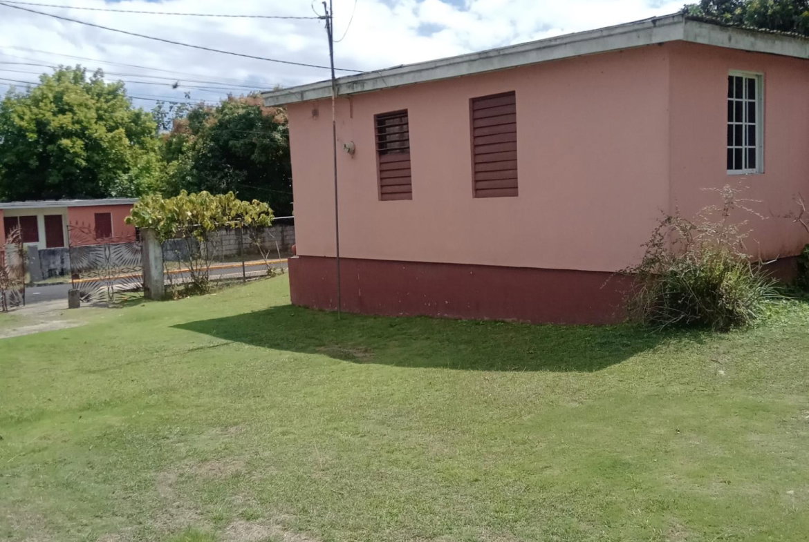 Eleventh image of Fred Duhaney Drive in CHAPELTON, Clarendon, Jamaica - property is For Sale