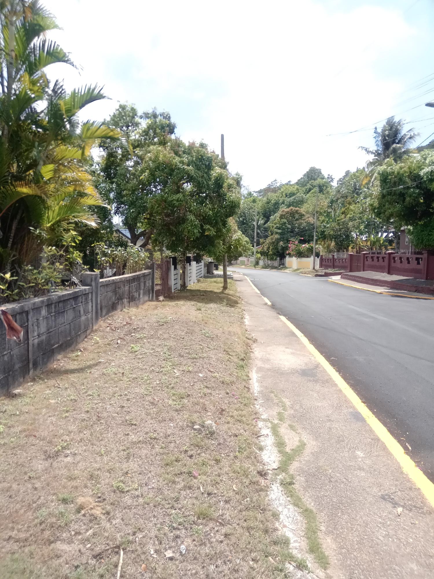 Charming-2-Bedroom-Home-for-Sale-in-Chapelton-Clarendon Thirteenth image of Fred Duhaney Drive in CHAPELTON, Clarendon, Jamaica - property is For Sale