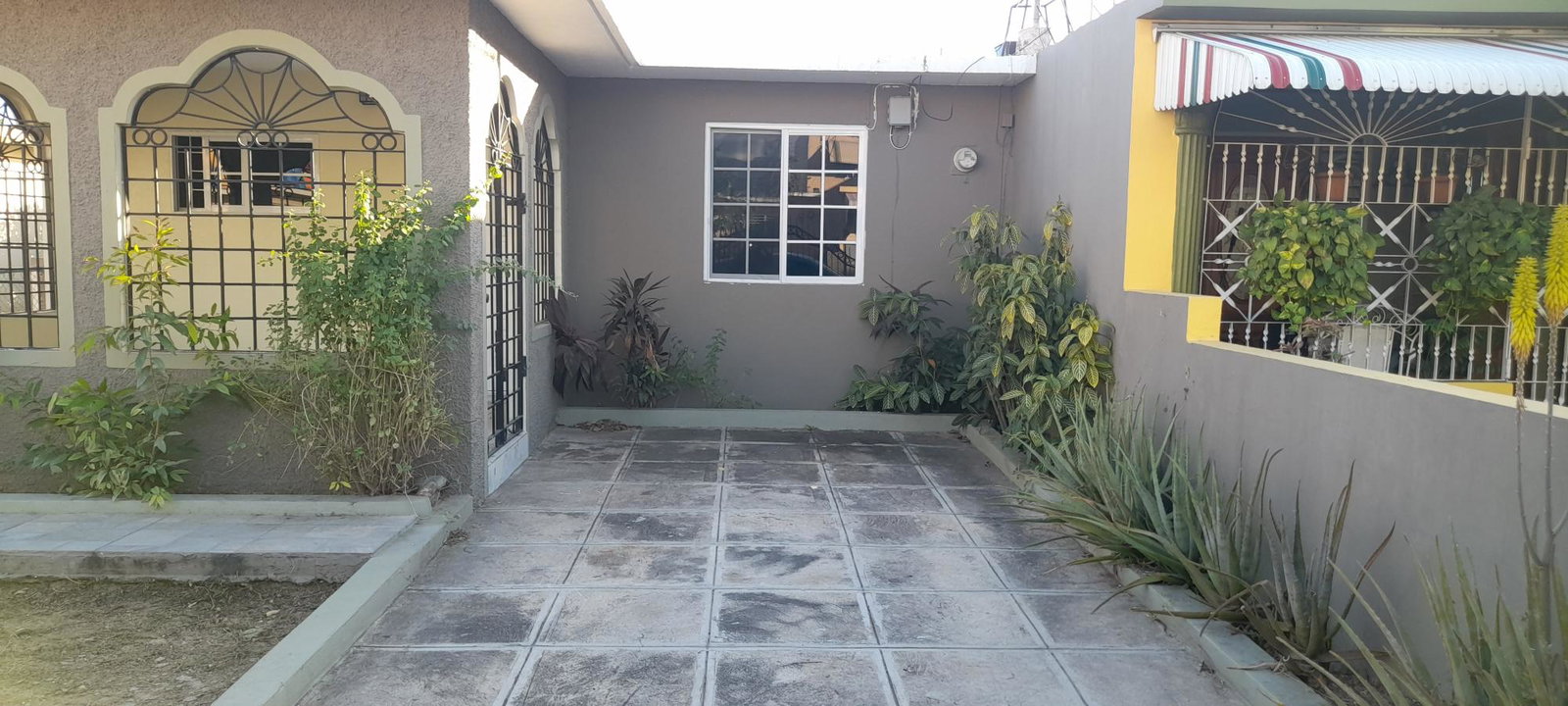Second image of 775 23rd Avenue West Cumberla in West Cumberland, St. Catherine, Jamaica - property is For Rent
