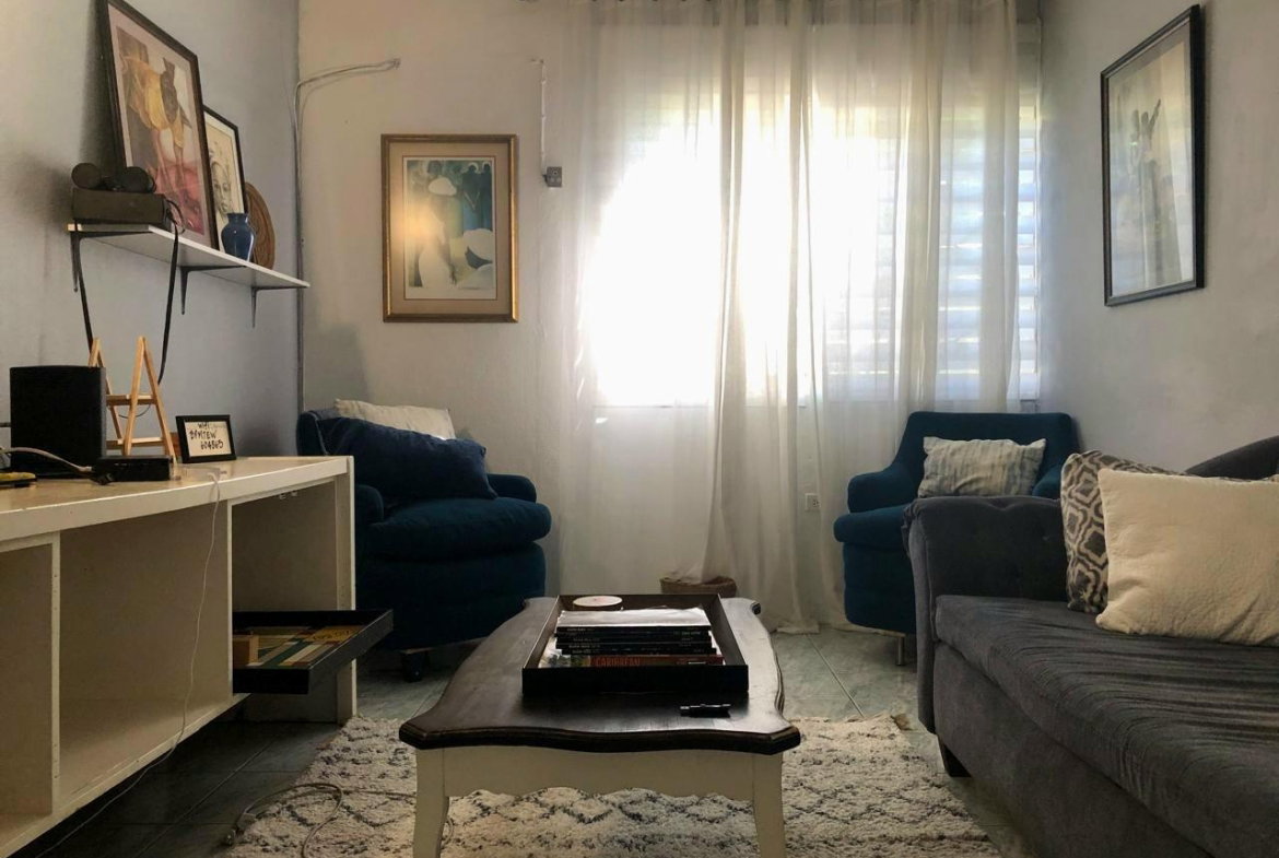 Fourth image of 10 Maeven Avenue in Kingston 10, St. Andrew, Jamaica - property is For Rent