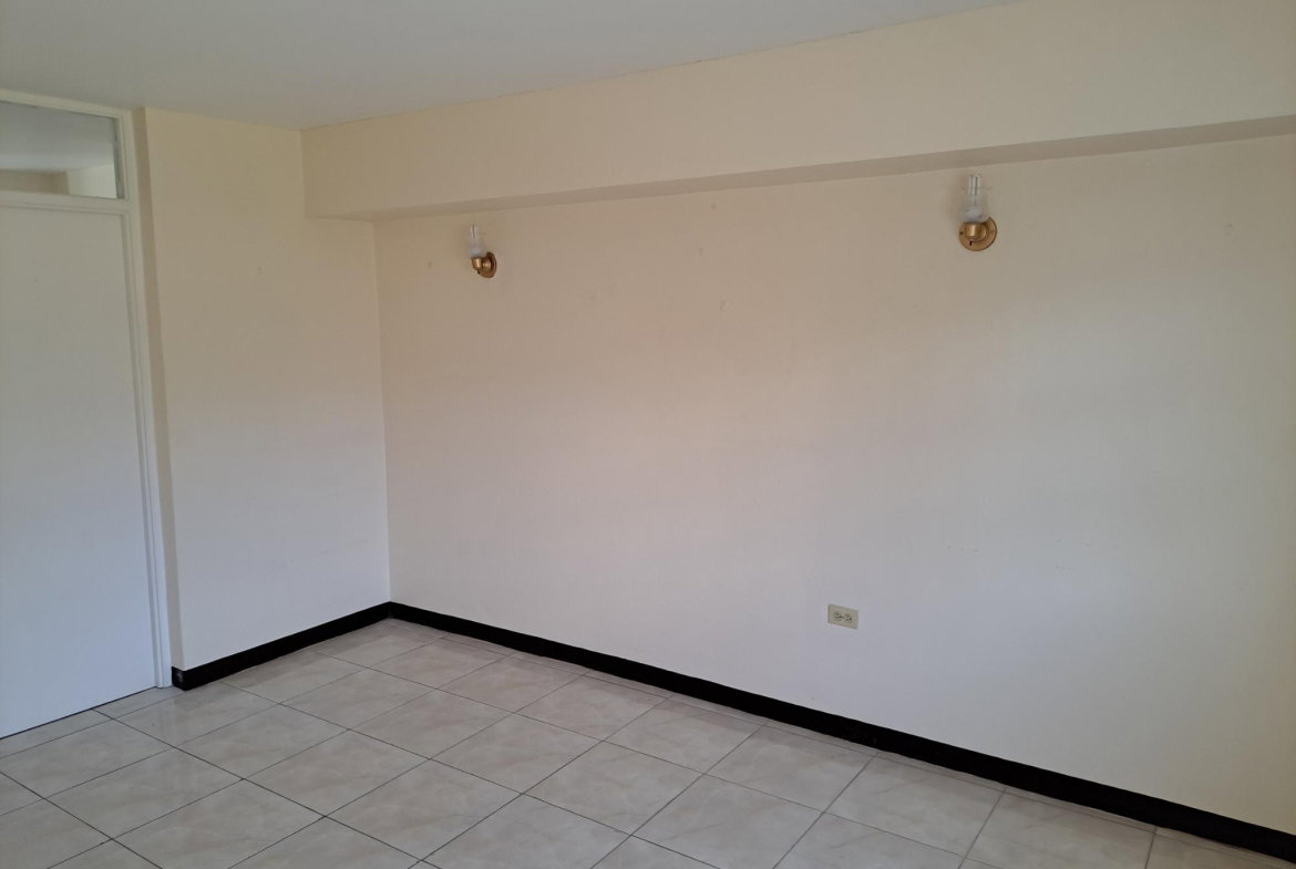 Fourteenth image of 4 Brickell Mews in Kingston 8, St. Andrew, Jamaica - property is For Rent