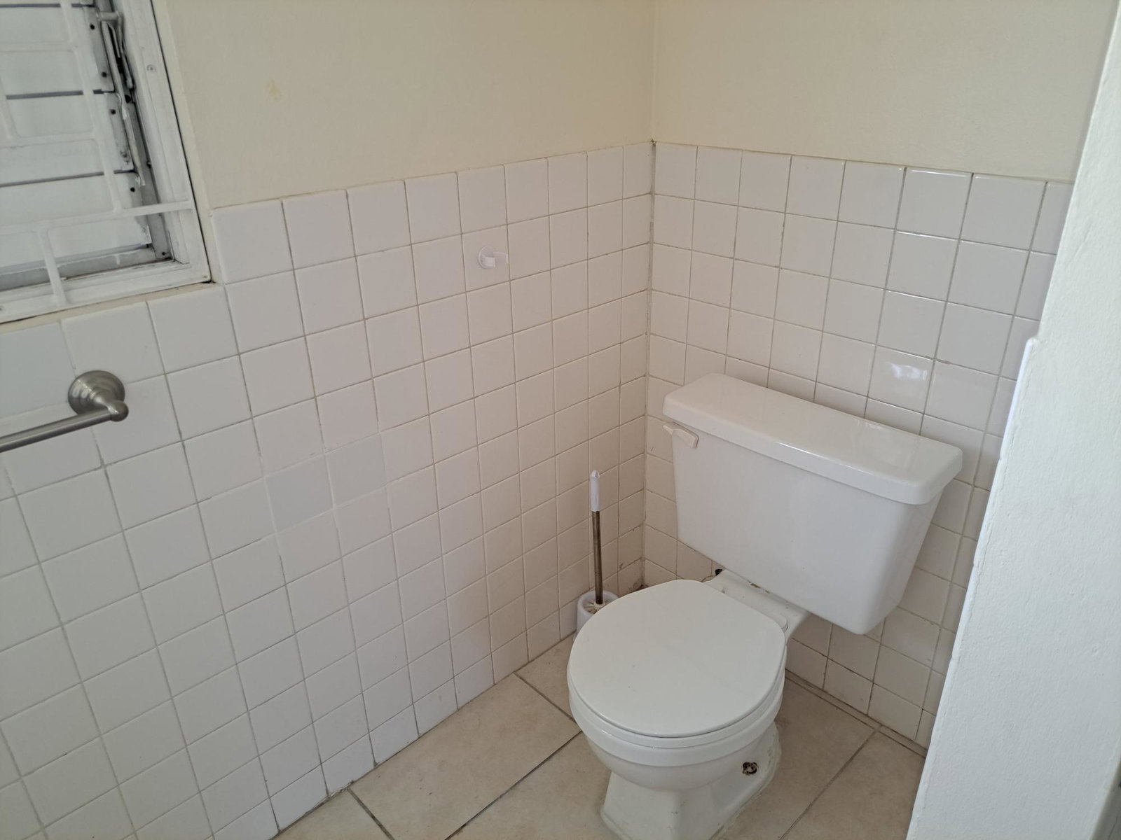 Charming-2-Bedroom-Townhouse-for-Rent-in-Charlton-Manor-St.-Andrew Eighteenth image of 4 Brickell Mews in Kingston 8, St. Andrew, Jamaica - property is For Rent