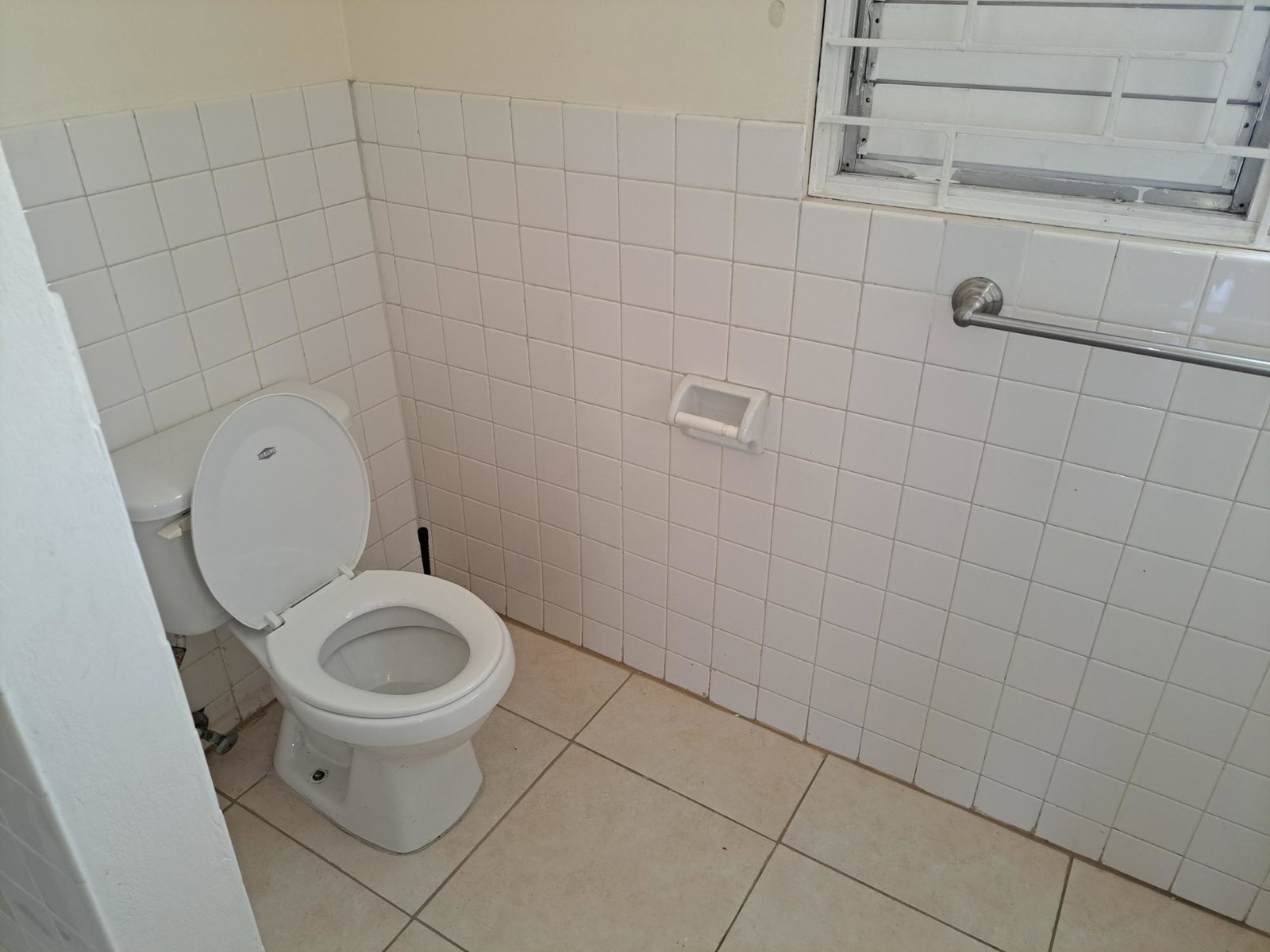 Charming-2-Bedroom-Townhouse-for-Rent-in-Charlton-Manor-St.-Andrew Twenty-Third image of 4 Brickell Mews in Kingston 8, St. Andrew, Jamaica - property is For Rent