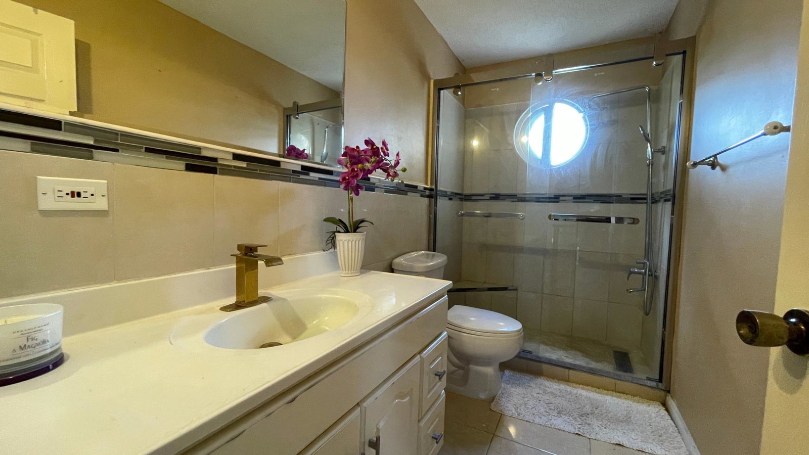Eleventh image of Lot 259 Walton Close, Por in Portmore Country Club, St. Catherine, Jamaica - property is For Rent