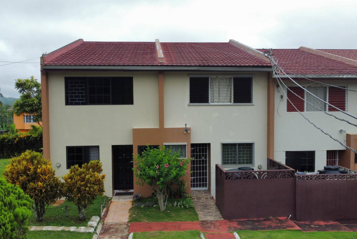 Fourth image of 8-5 West Road in Mandeville, Manchester, Jamaica - property is For Sale