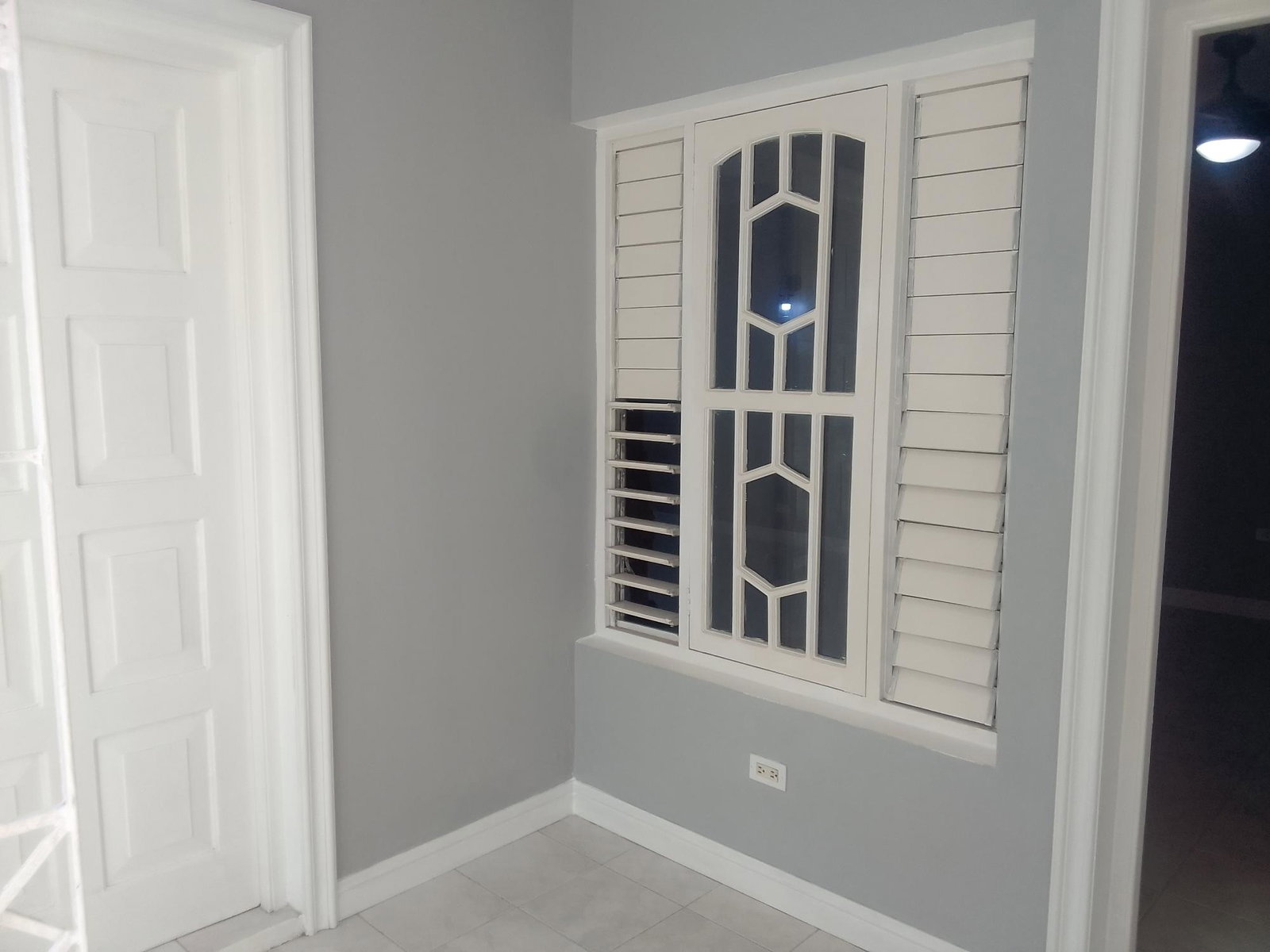 Charming-3-Bedroom-Apartment-for-Rent-in-Catherine-Hall-Jamaica Twenty-Second image of 818 Catherine Hall in Catherine Hall, St. James, Jamaica - property is For Rent