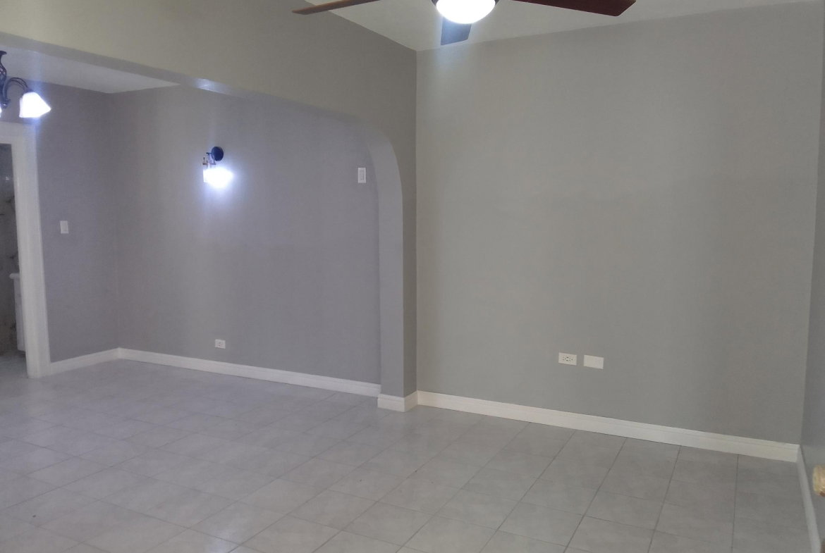 Fifth image of 818 Catherine Hall in Catherine Hall, St. James, Jamaica - property is For Rent