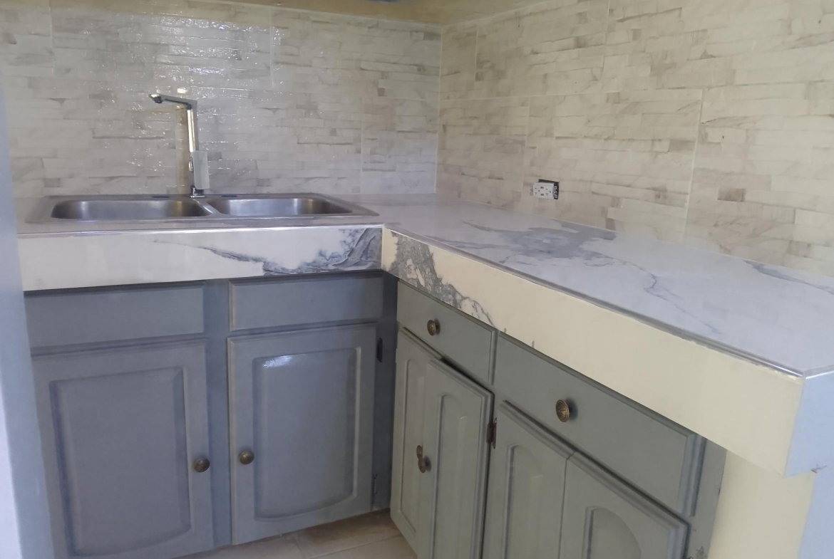 Eighth image of 818 Catherine Hall in Catherine Hall, St. James, Jamaica - property is For Rent