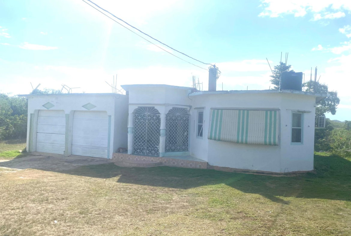 First image of Ridge Pen in Ridge Pen, St. Elizabeth, Jamaica - property is For Sale