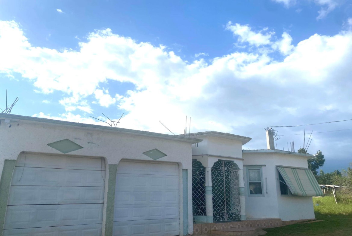 Fifth image of Ridge Pen in Ridge Pen, St. Elizabeth, Jamaica - property is For Sale