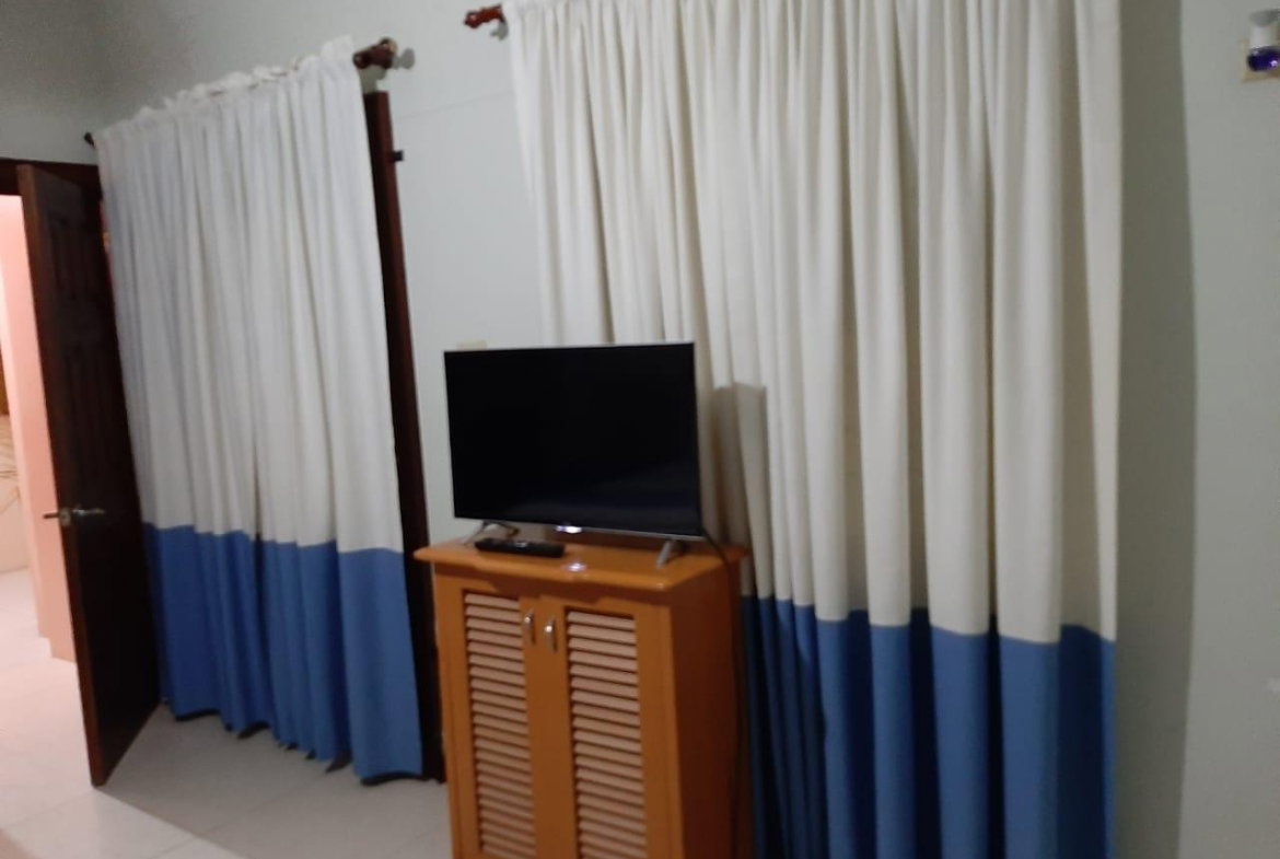 Ninth image of 10 Seashore Place in Bogue Village, St. James, Jamaica - property is For Rent