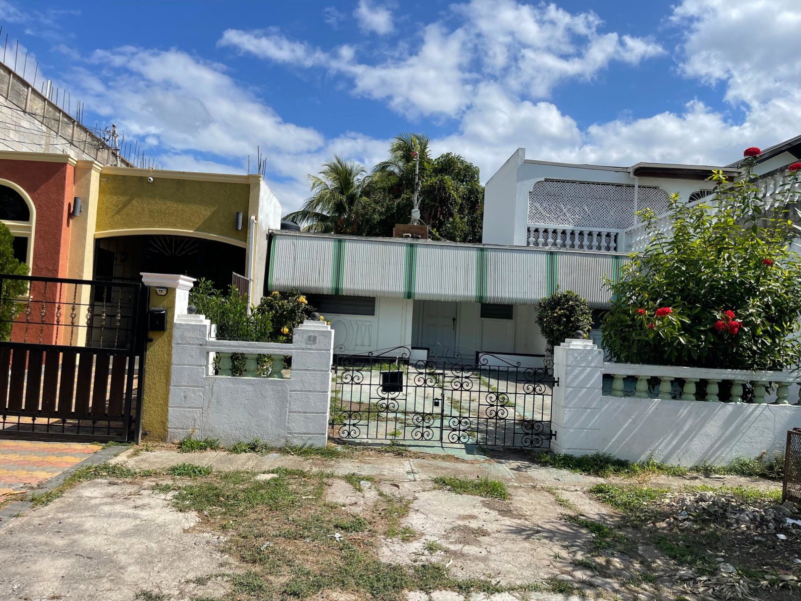 Charming-3-Bedroom-Home-for-Sale-in-Belmont-Park-Jamaica Second image of 154 North West 3rd Avenue in Greater Portmore, St. Catherine, Jamaica - property is For Sale