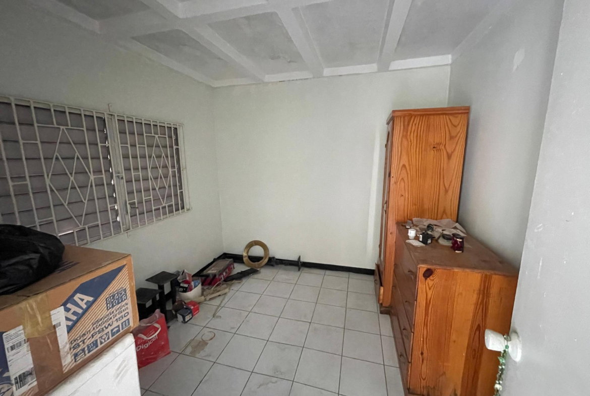 Third image of 154 North West 3rd Avenue in Greater Portmore, St. Catherine, Jamaica - property is For Sale