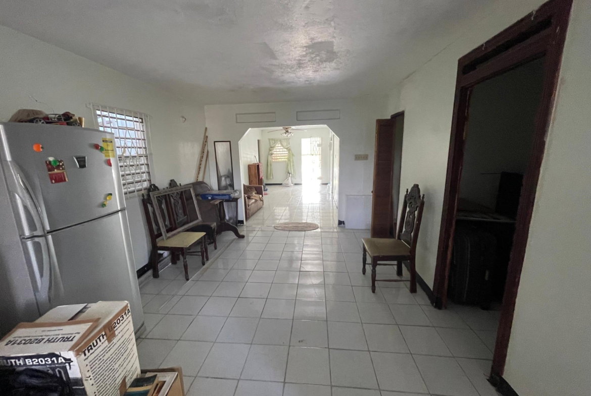 Eighth image of 154 North West 3rd Avenue in Greater Portmore, St. Catherine, Jamaica - property is For Sale