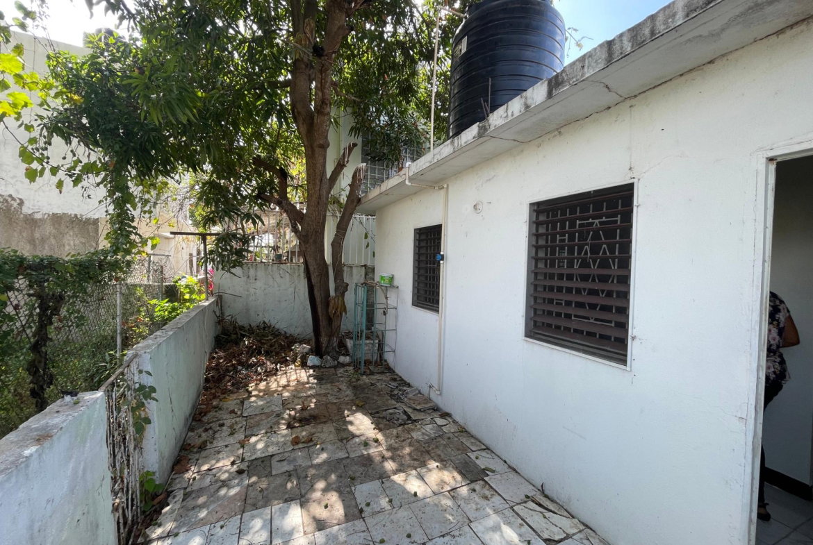 Ninth image of 154 North West 3rd Avenue in Greater Portmore, St. Catherine, Jamaica - property is For Sale